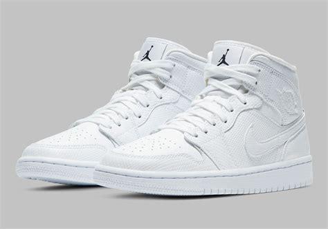 white air jordan shoes